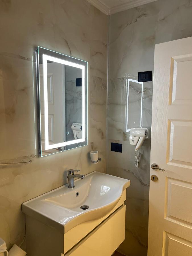 Daily Rent Studio Apartments Тирана Екстериор снимка