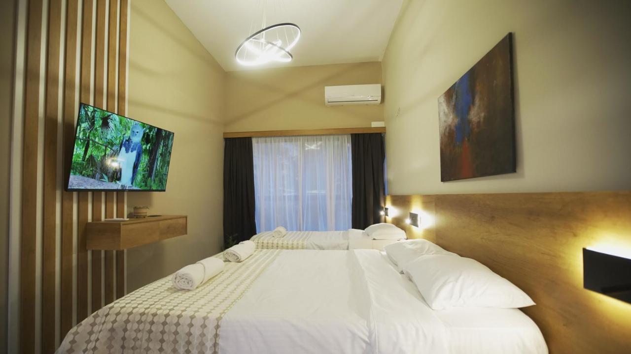 Daily Rent Studio Apartments Тирана Екстериор снимка